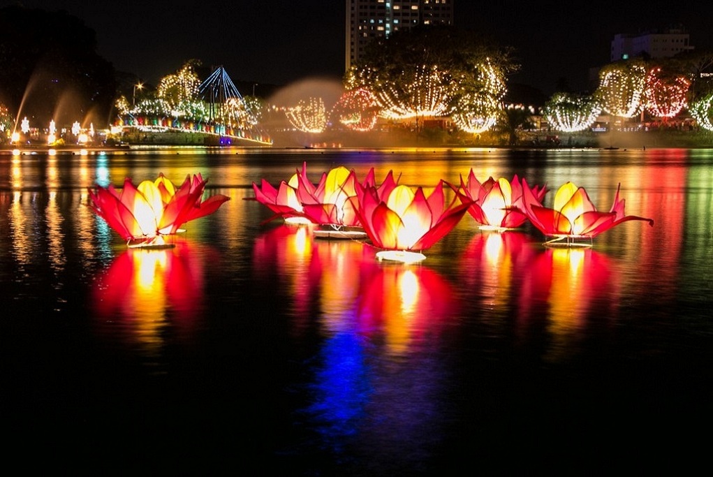 Poson Lanterns